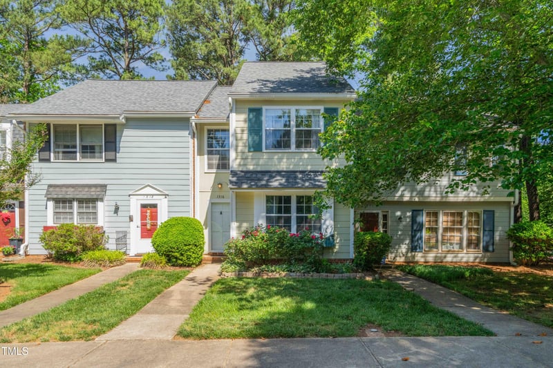 1316 Garden Crest Cir, Raleigh, NC 27609