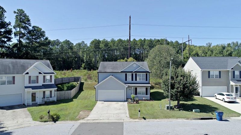 1316 Kinsfolk Cir, Raleigh, NC 27610
