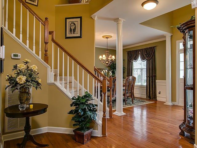 1316 Lindenberg Sq, Wake Forest, NC 27587