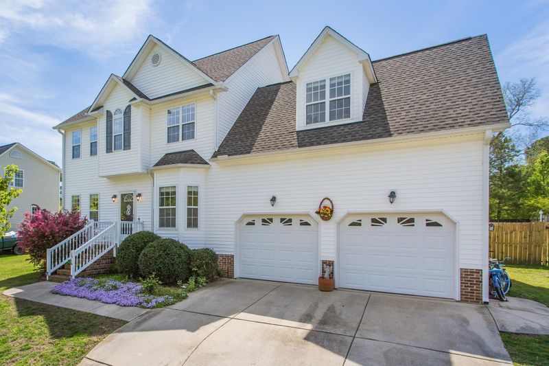 1316 Sunswept Cir, Raleigh, NC 27603
