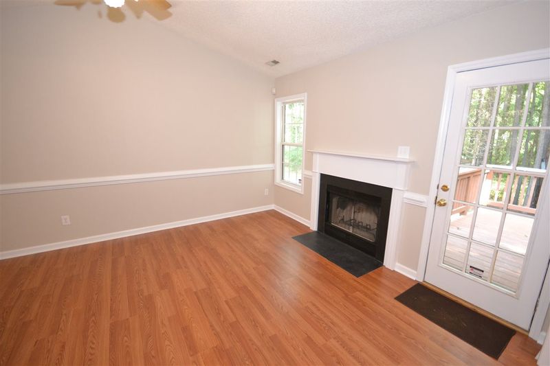 1317 Brompton Ln, Garner, NC 27529