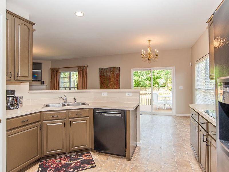 1317 Cantlemere St, Wake Forest, NC 27587