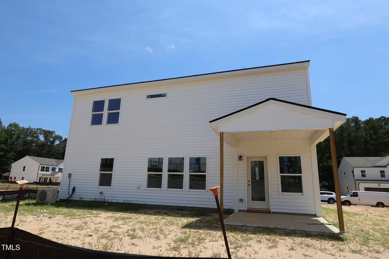 1317 Dimaggio Dr, Raleigh, NC 27616