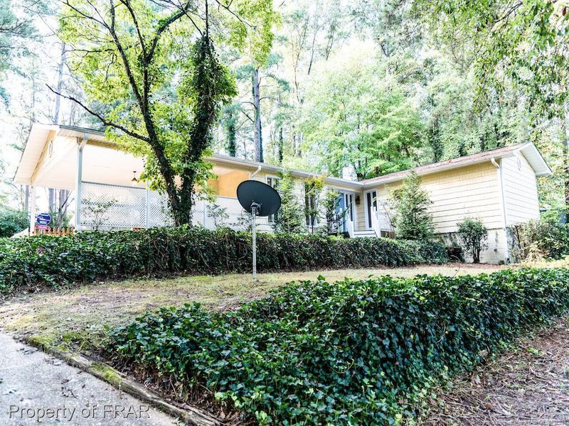 1317 Hermitage Rd, Sanford, NC 27330
