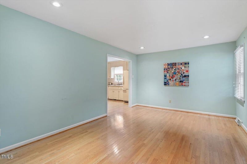 1317 Swallow Dr, Raleigh, NC 27606