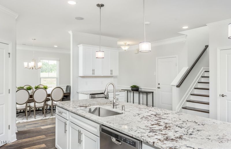 1318 Hollyview Ave, Durham, NC 27703