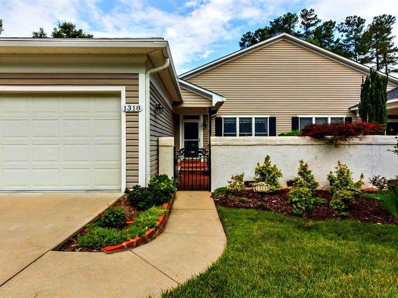 1318 Langdon Pl, Pittsboro, NC 27312