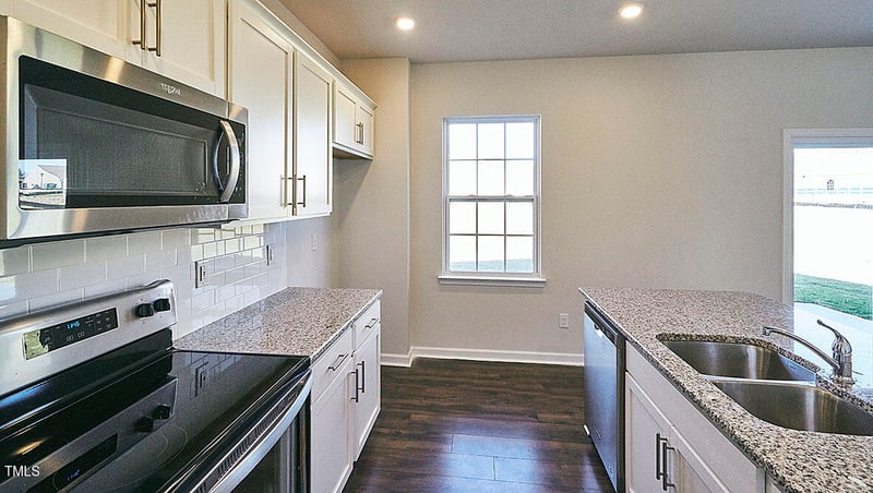 1318 Lansdowne Dr #436, Mebane, NC 27302