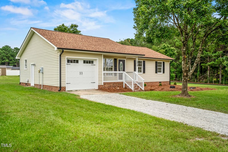 1318 Montague Rd, Angier, NC 27501