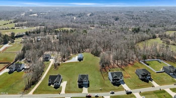 1318 Reading Ct, Burlington, NC 27217