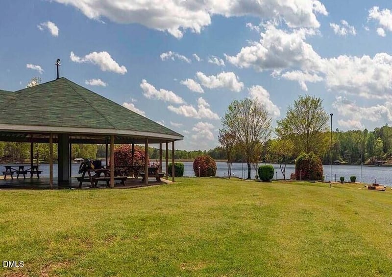 1318 Sagamore Dr, Louisburg, NC 27549