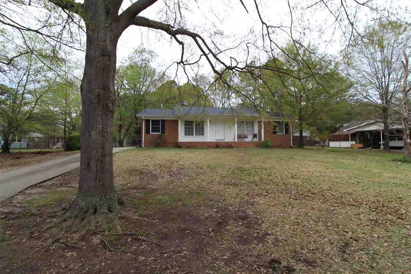 1319 Beverly Dr, Raleigh, NC 27610