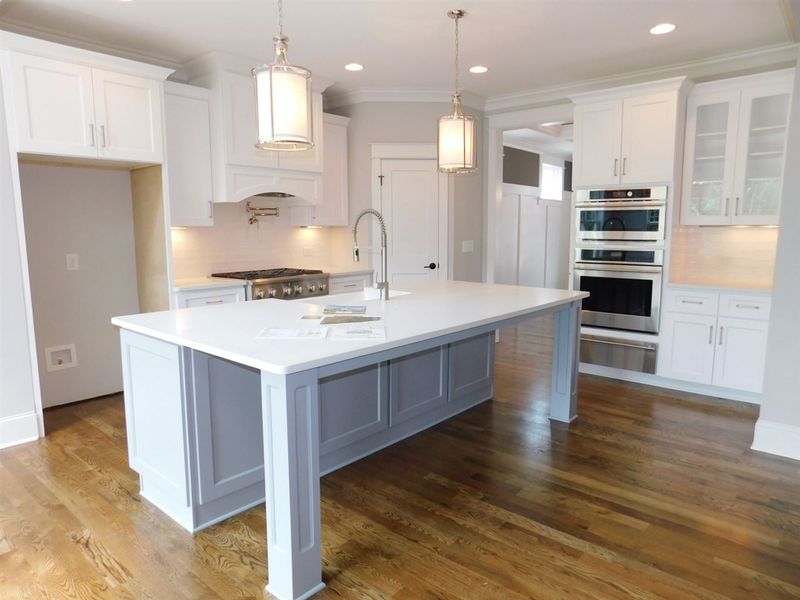 1319 Gloriosa St, Apex, NC 27523