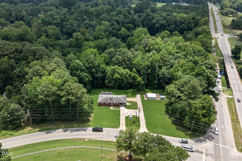 1319 Legend Rd, Raleigh, NC 27603
