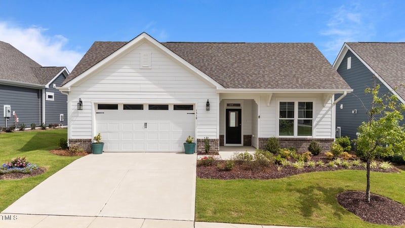1319 Richfield Oaks Dr, Fuquay Varina, NC 27526