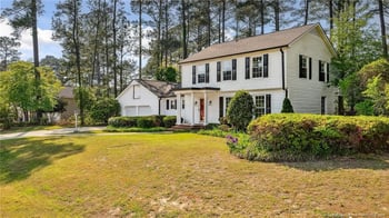132 Bledsoe St, Hope Mills, NC 28348
