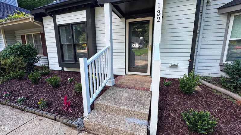 132 Carriage House Trl, Garner, NC 27529