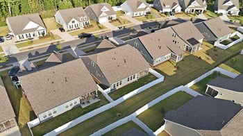 132 Clapper Ln, Holly Springs, NC 27540