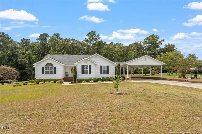 132 Crystal Pl, Benson, NC 27504