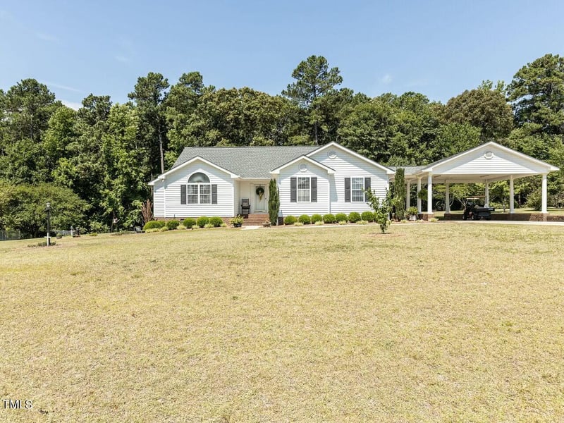 132 Crystal Pl, Benson, NC 27504