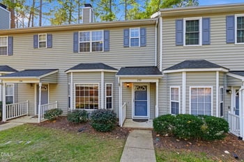 132 Edgehill Pw, Cary, NC 27513