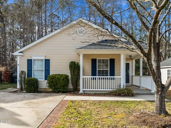 132 Evening Star Dr, Apex, NC 27502