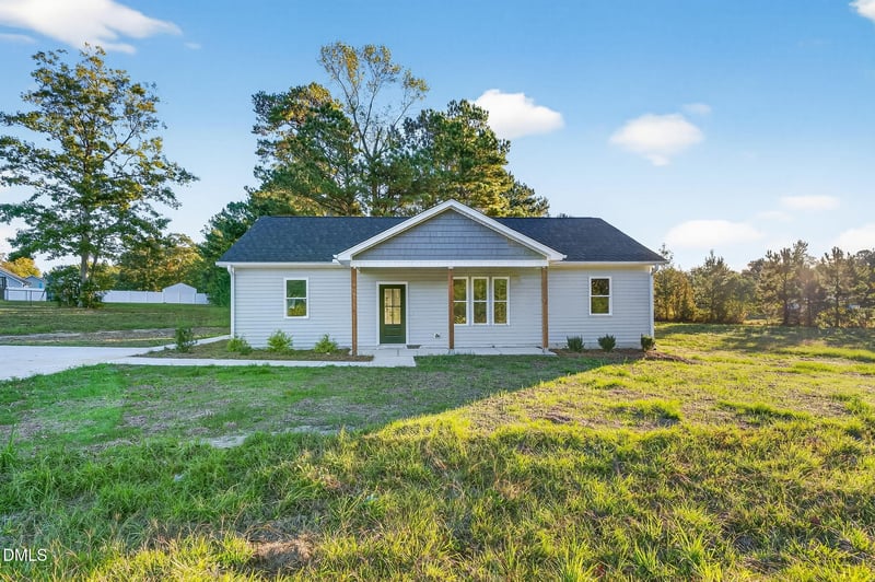 132 Ewing Dr, Selma, NC 27576