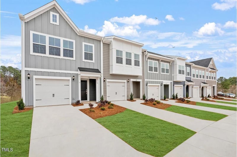 132 Fideaux Blvd #254, Raleigh, NC 27603