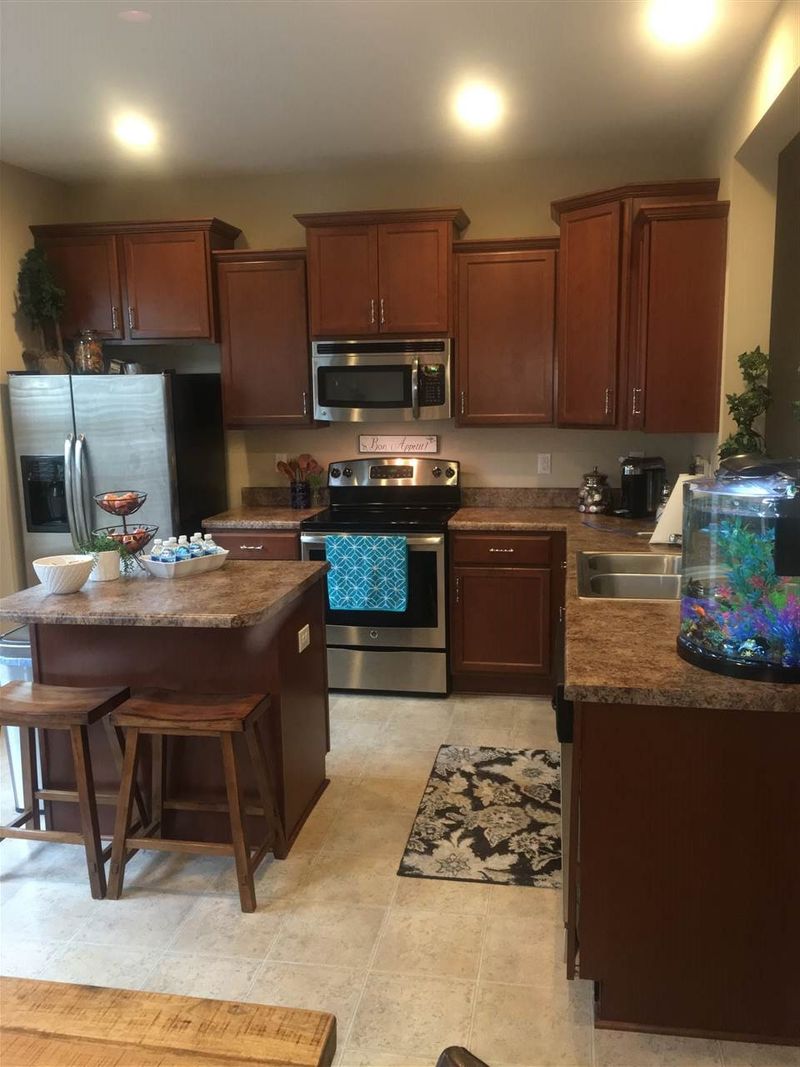 132 Holly Berry Ln, Durham, NC 27703