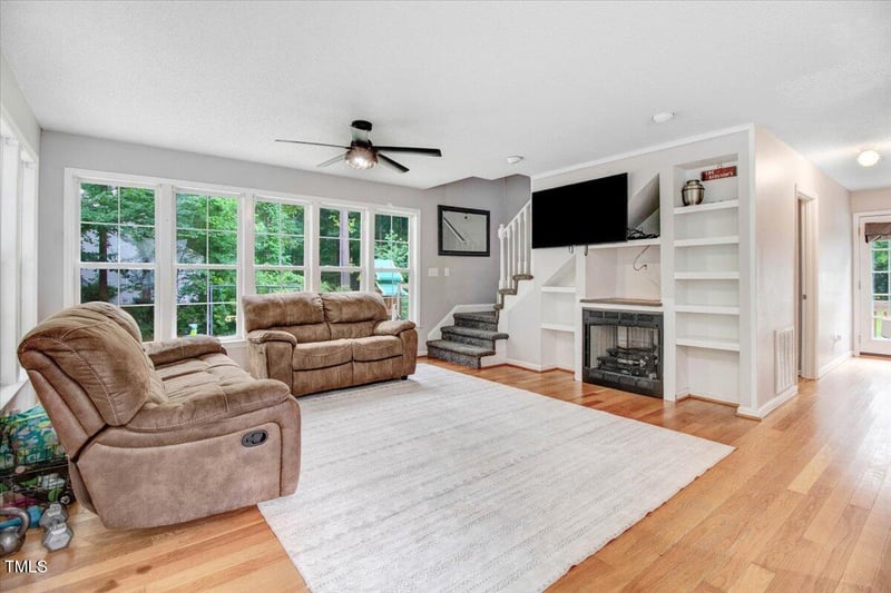 132 Ironwood Ln, Clayton, NC 27520
