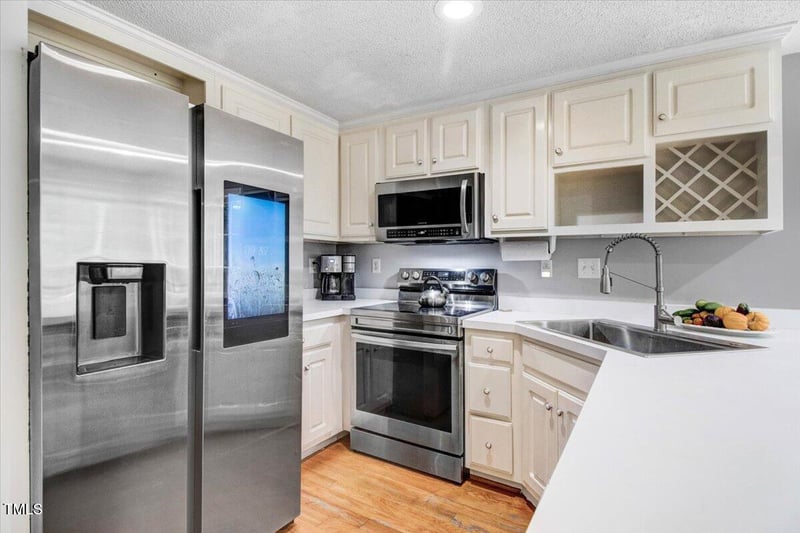 132 Ironwood Ln, Clayton, NC 27520