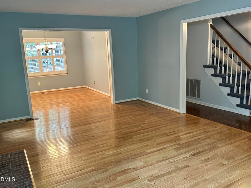 132 Kingston Dr, Chapel Hill, NC 27514