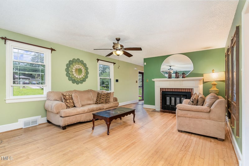 132 Lord Ashley Rd, Raleigh, NC 27610