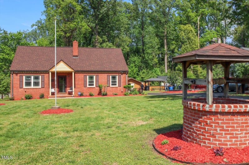 132 Lord Ashley Rd, Raleigh, NC 27610