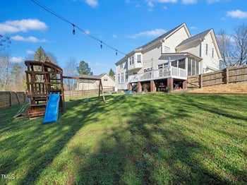 132 Mantle Dr, Clayton, NC 27527
