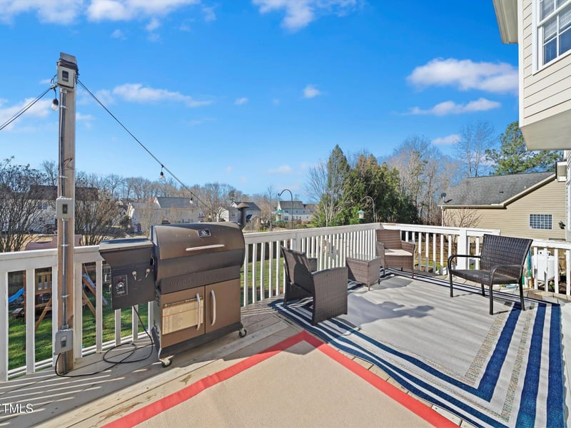 132 Mantle Dr, Clayton, NC 27527