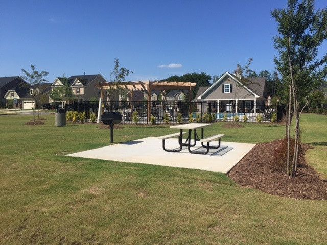 132 Martingale Dr #67, Holly Springs, NC 27540