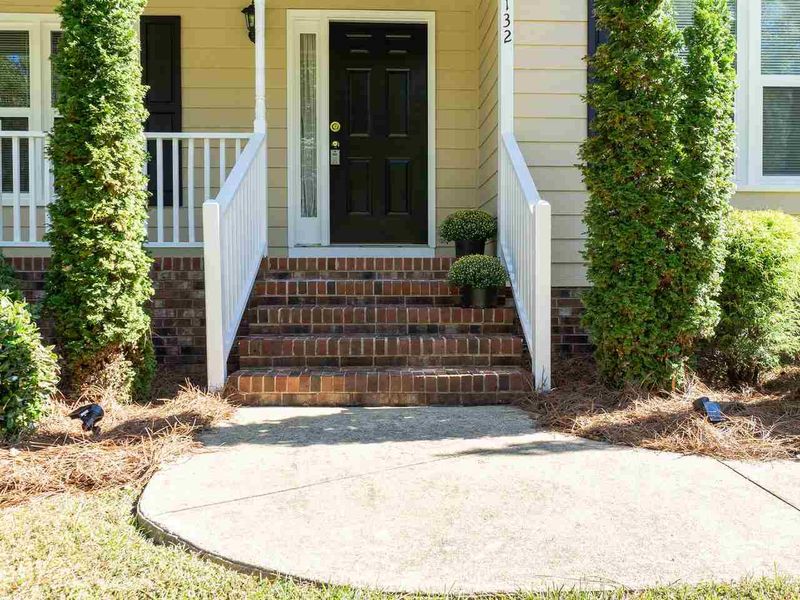 132 Meadow Rn, Clayton, NC 27520