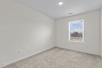 132 Meyers Ct, Clayton, NC 27520