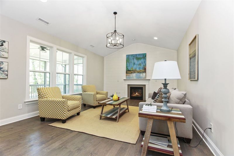 132 Park Bluff Dr, Holly Springs, NC 27540