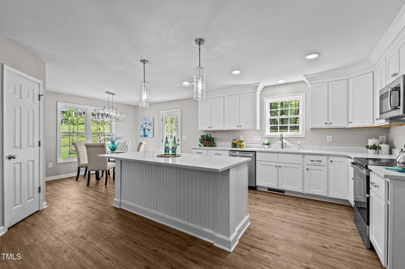 132 Prairie Dog Dr, Louisburg, NC 27549