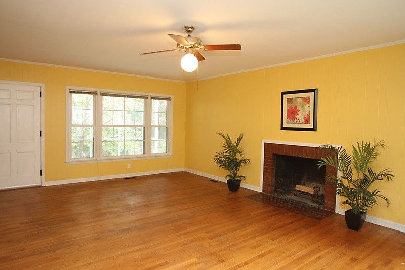 132 Purefoy Rd #132 & 134, Chapel Hill, NC 27514