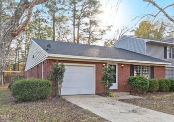132 Rollingwood Dr, Dunn, NC 28334