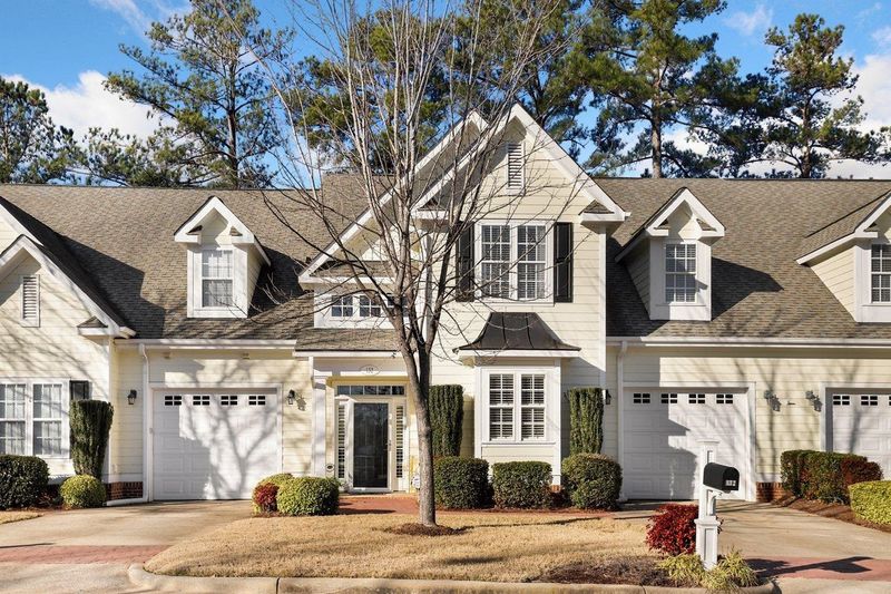132 Sheraton Ln, Garner, NC 27529