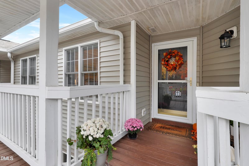 132 Springfork Dr, Cary, NC 27513