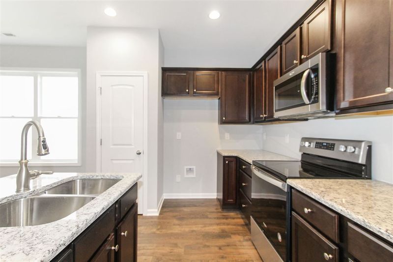 132 Sunfish St, Smithfield, NC 27577