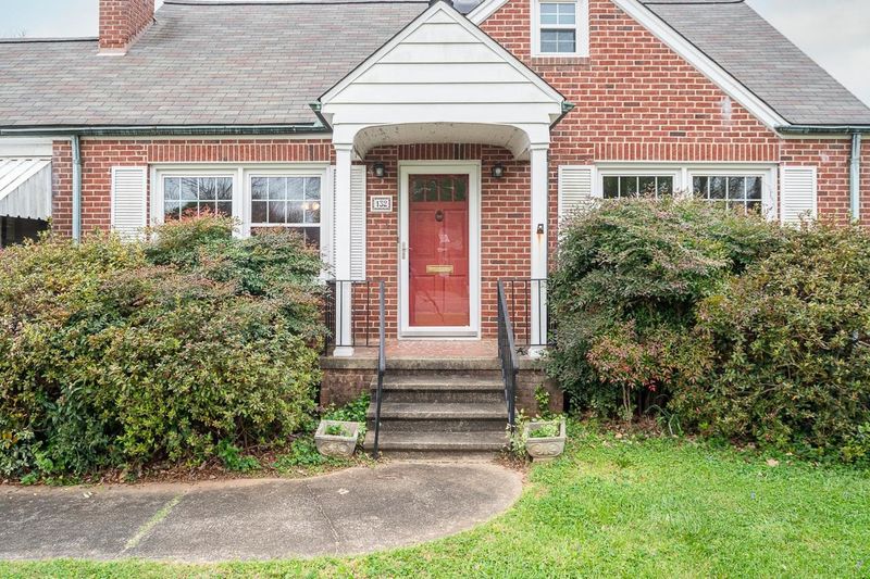 132 Tarleton, Burlington, NC 27515