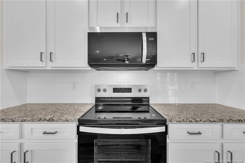 132 Teepee Dr, Lillington, NC 27546