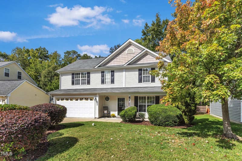 132 Trevor Ridge Dr, Holly Springs, NC 27540