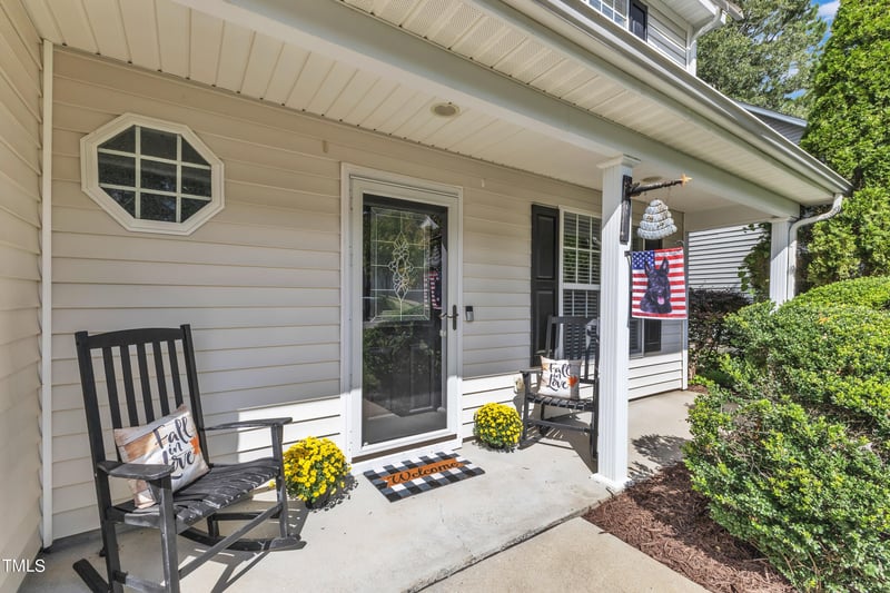 132 Trevor Ridge Dr, Holly Springs, NC 27540